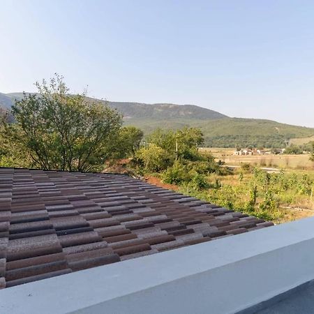 Oz - Obecana Zemlja Permaculture Homestead Blagaj Bagian luar foto